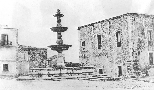Plaza Castello - Santo Stefano Quisquina, Sicily